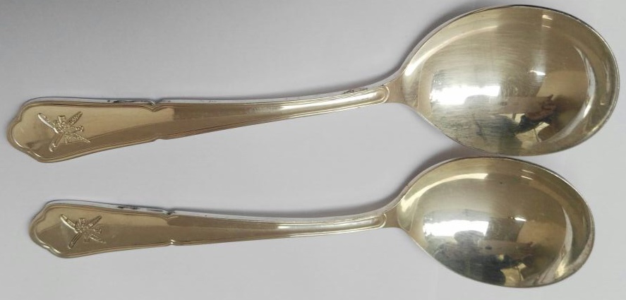 Oman Al Bustan Royal Set of 10 Knifes Forks Spoons Coat of Arms Sultan Qaboos