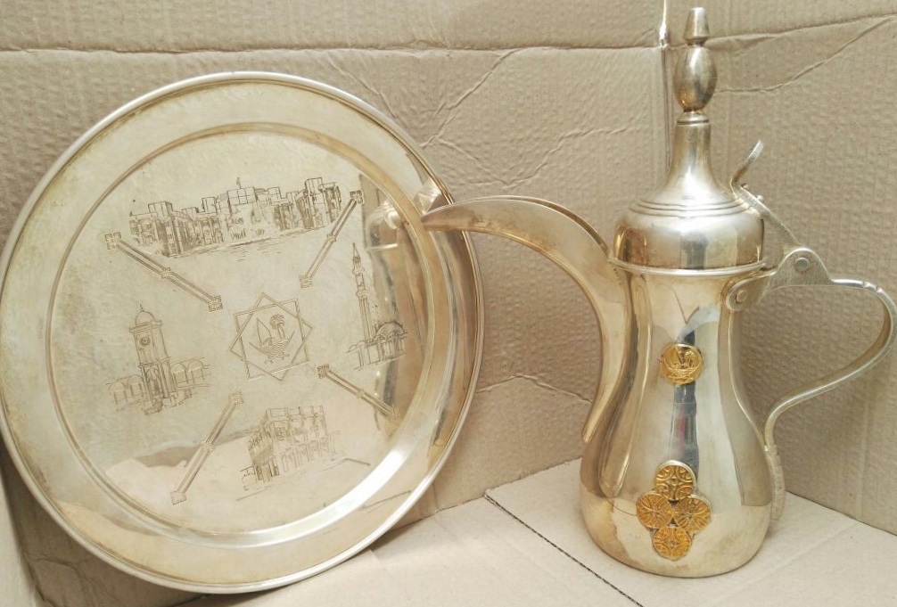 Vintage Qatar Doha Silver Coffee Pot & Tray Dallah Engraved Emir Khalifa 1832 grams 