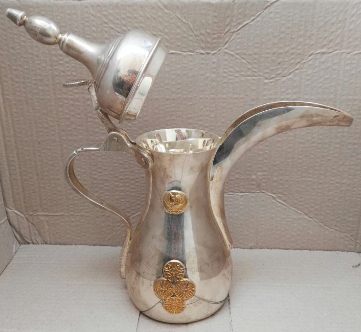 Vintage Qatar Doha Silver Coffee Pot & Tray Dallah Engraved Emir Khalifa 1832 grams 