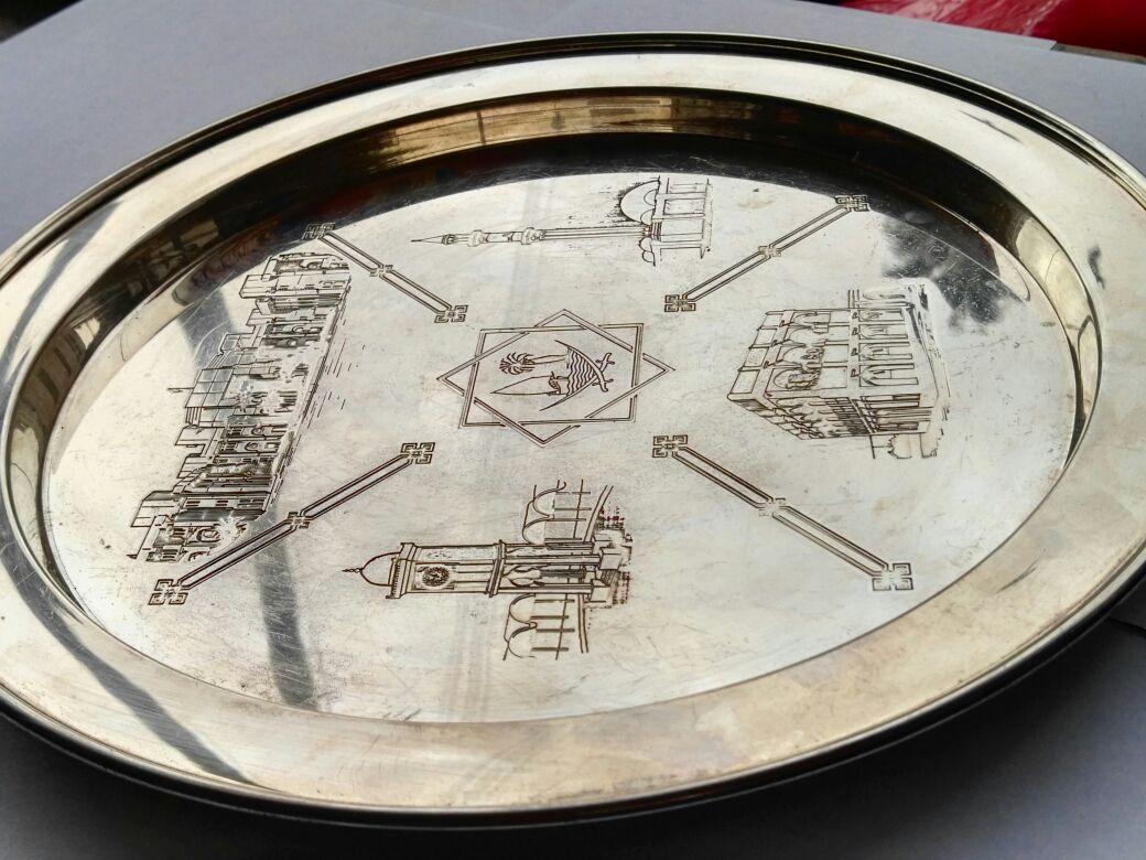 Vintage Qatar Doha Silver Coffee Pot & Tray Dallah Engraved Emir Khalifa 1832 grams 