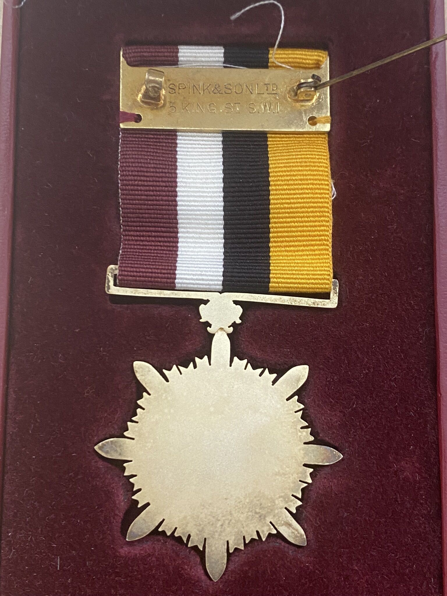 Qatar Order of Military Duty Medal Badge Nichan Emir Khalifa bin Hamad Al Thani