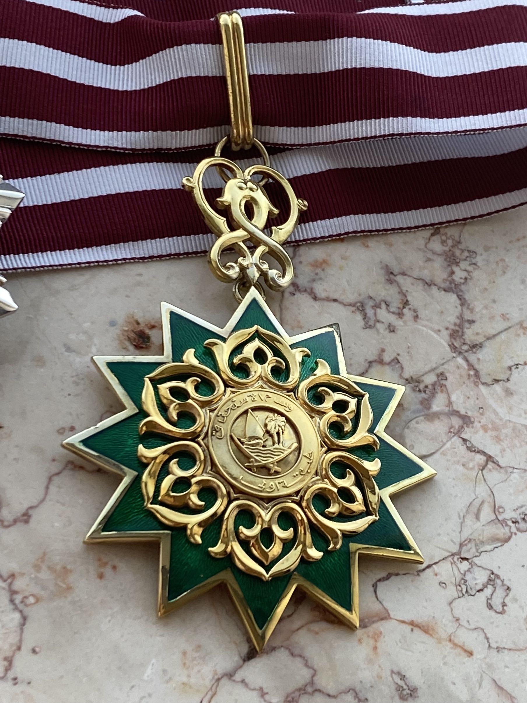1978 Qatar Order of Merit 1st Class Neck Badge Breast Star Medal Sheikh/ Emir Khalifa