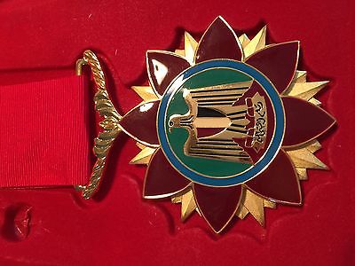 Libya Arab Jamahiriya Order of Courage and Bravery Chest Badge Medal Qaddafi
