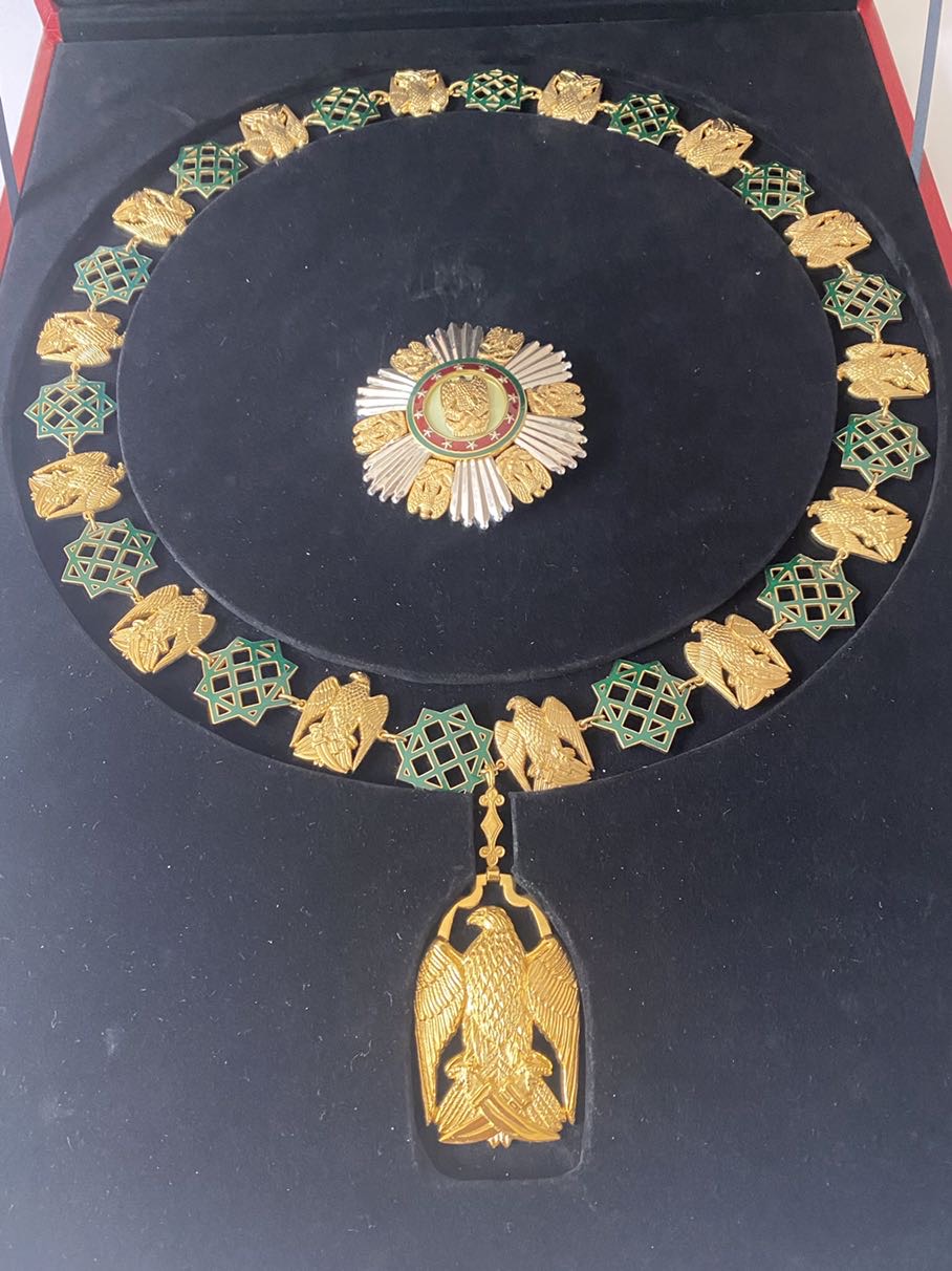 United Arab Emirates UAE Abu Dhabi Order of Al-Nahyan Collar Breast Star Medal وسام النهيان 