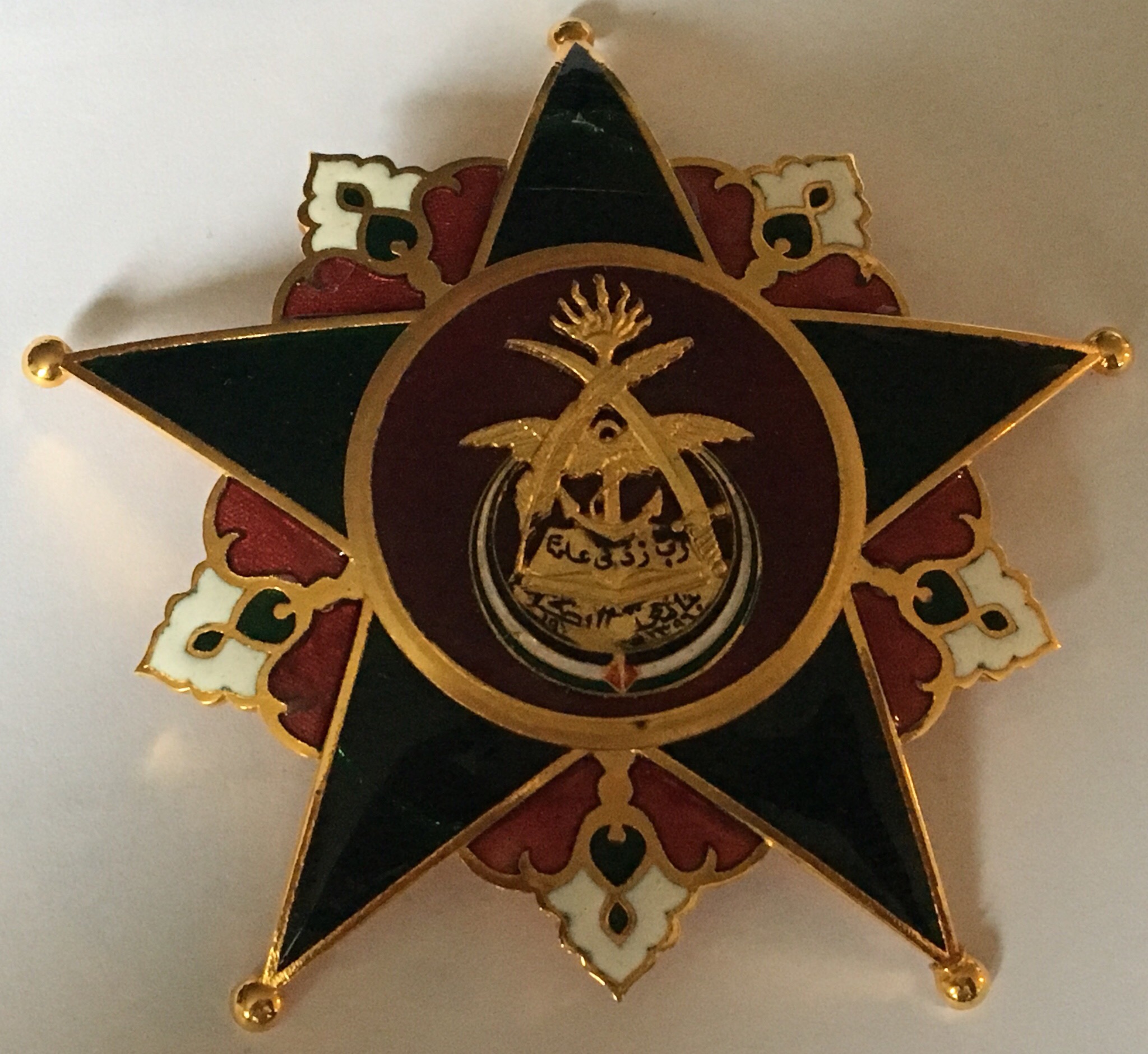 Iraq Military Academy Distinguished Service Breast Star Medal Order Badge Saddam