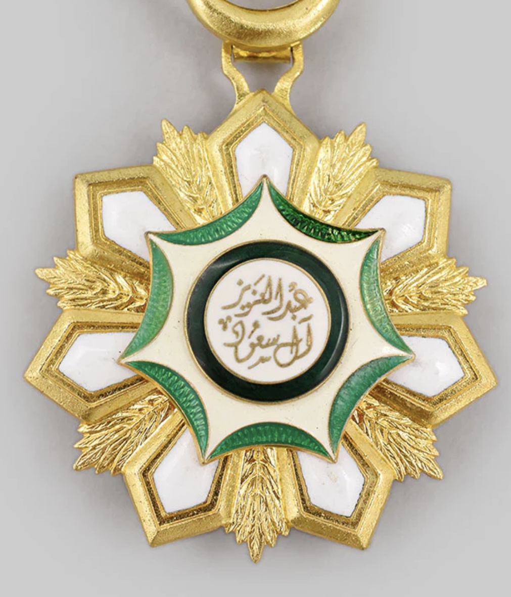 Saudi Arabia Order of Merit King Abdulaziz Bin Saud Set Chest Badge Medal Nichan