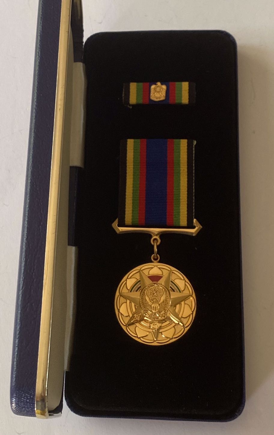United Arab Emirates UAE Order of Security Intelligence Cooperation Medal Badge