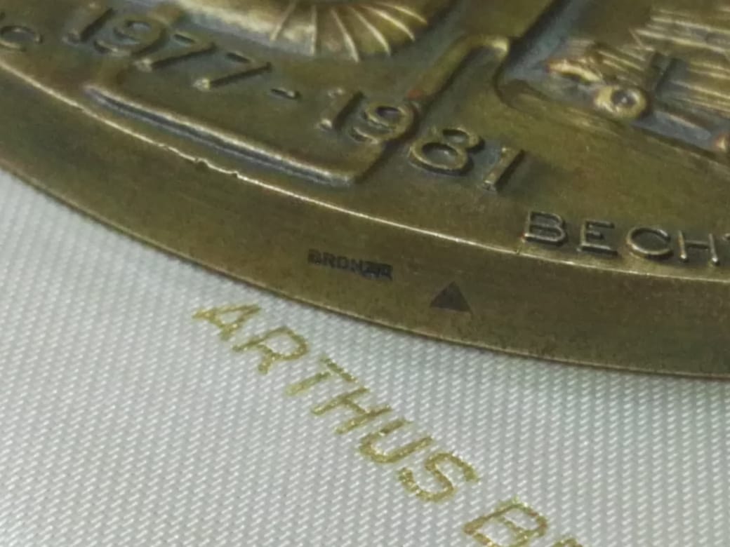 1981 United Arab Emirates Abu Dhabi National Oil Company ADNOC GASCO TOTAL Medal