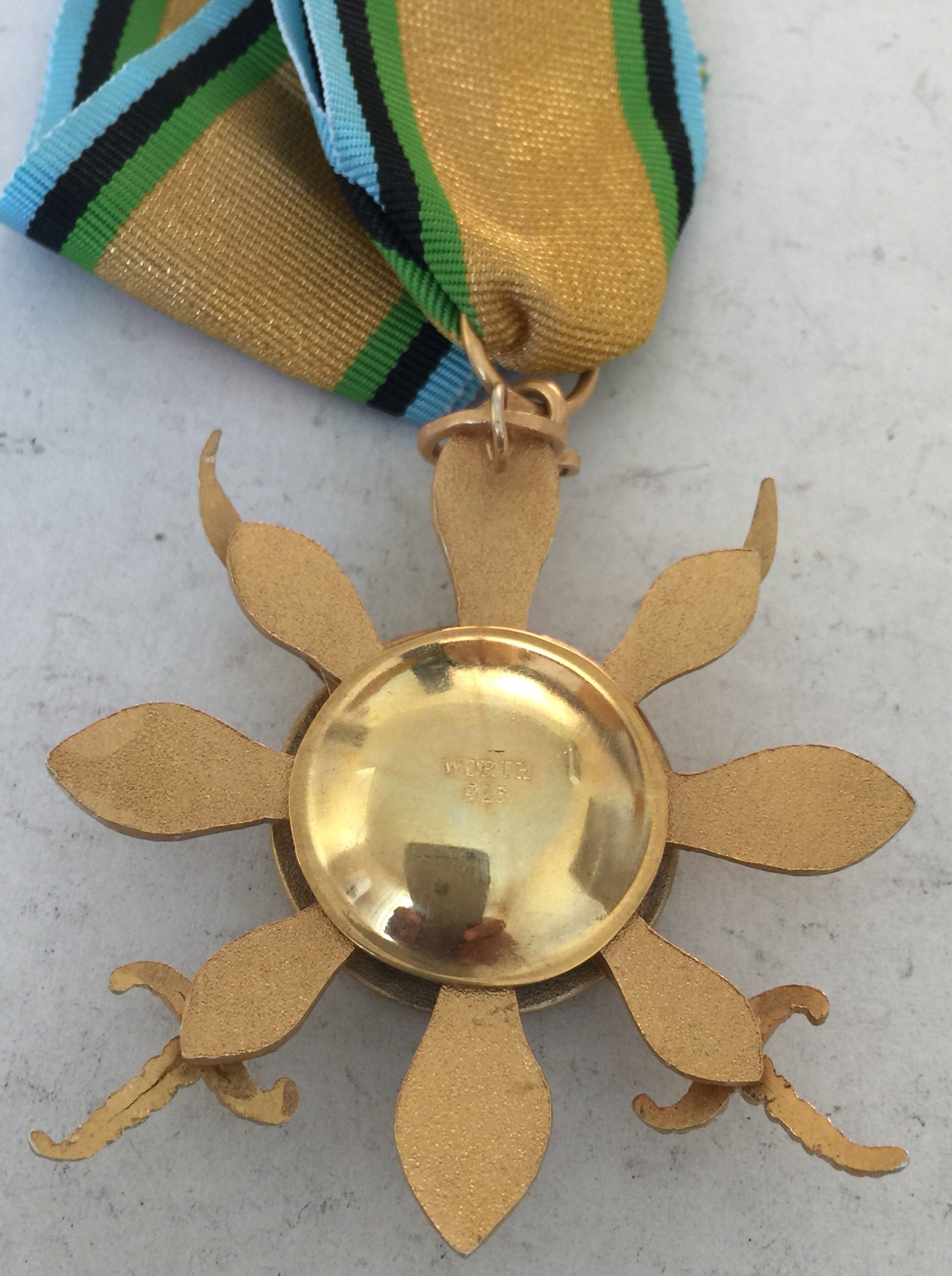 Zanzibar Order of Valour Courage(Nishani ya Ushujaa) Commander Neck Badge Medal