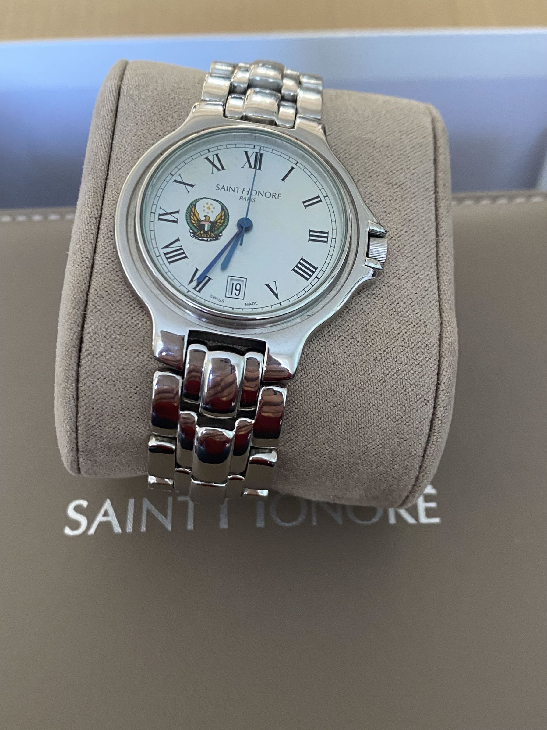 Saint Honore United Arab Emirates UAE Abu Dhabi Ministry of Defence Men’s Watch